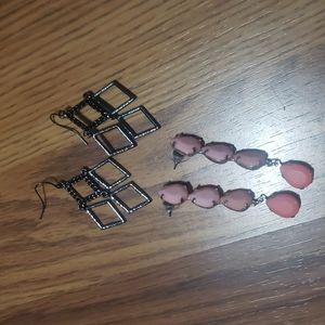 2 pair womens Chandelier dangly earrings jewelry lot NWOT